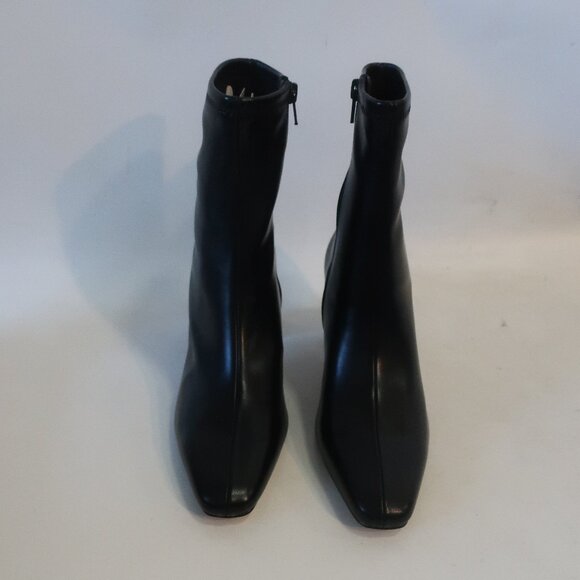 NWOB Womens Steve Madden Willah Black Faux Leather Ankle Zip Heeled Booties 7 - Picture 6 of 14